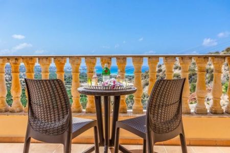 וילה למכירה