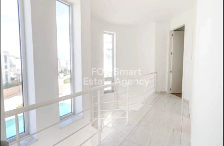 Вилла на продажу