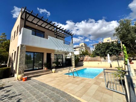 Thumbnail 1 Fox Smart Estate Agency - Agente Inmobiliario · Chipre