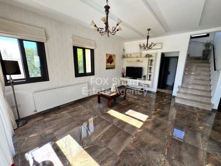 Thumbnail 2 Fox Smart Estate Agency - Agente Inmobiliario · Chipre