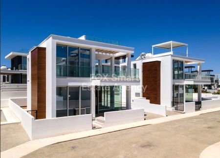 וילה למכירה