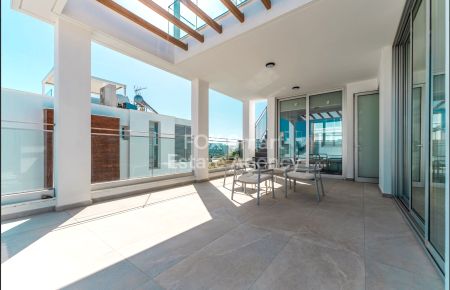 וילה למכירה