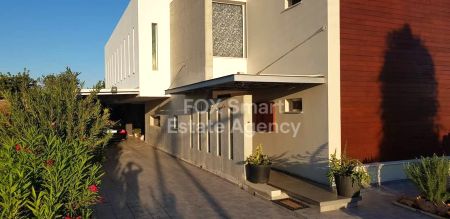 Thumbnail 2 Casas En Venta Chipre