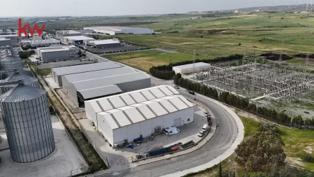 Magazzino in vendita