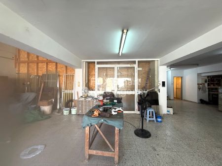 Magazzino in affitto