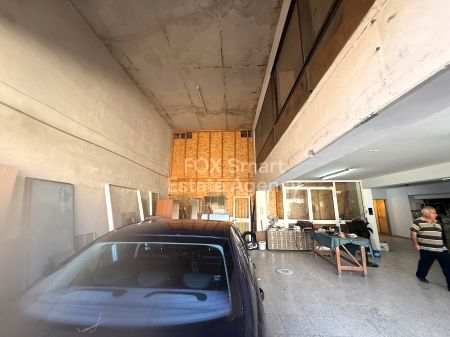 Magazzino in affitto