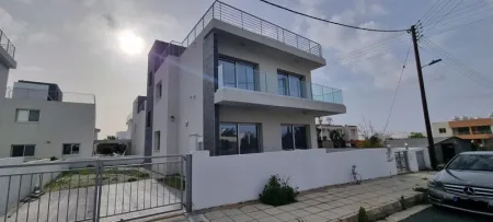 Βίλα προς πώληση
